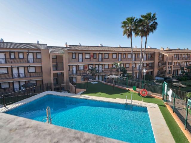 Piso en venta en La Perla de Bahía, Costa del Sol Occidental