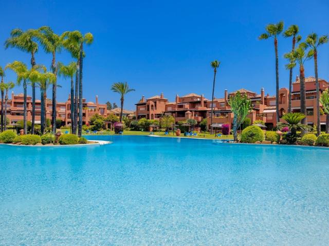 Piso en alquiler en Las Yucas, Costa del Sol Occidental
