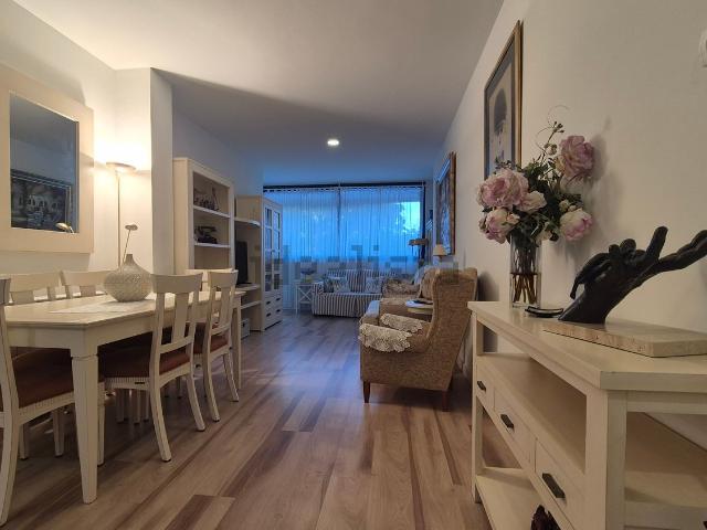 Piso en venta en Centre, Castelldefels