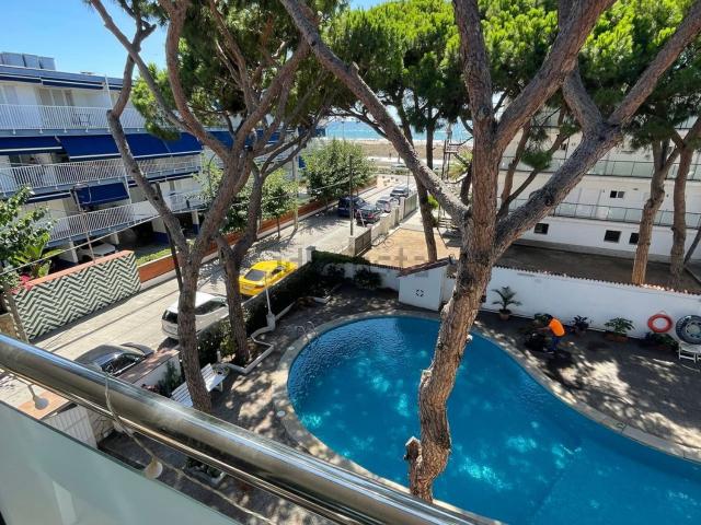 Piso en alquiler en Granvia Mar, Castelldefels