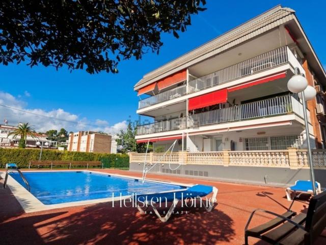 Ático en venta en Baixador, Castelldefels