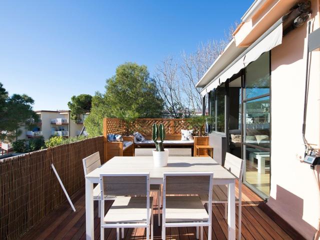 Ático en alquiler en les Botigues, Castelldefels