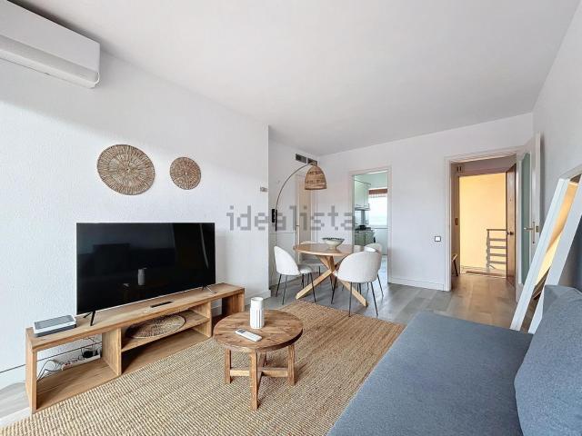 Ático en alquiler en Baixador, Castelldefels