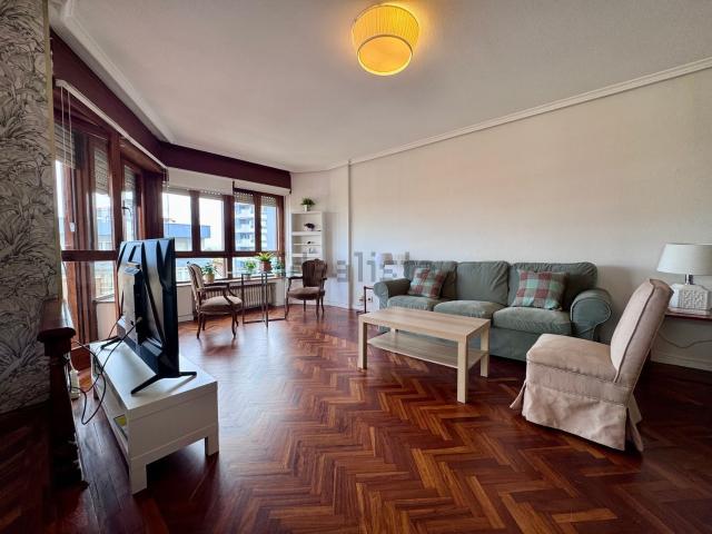 Piso en alquiler en Piedrasblancas, Castrillón