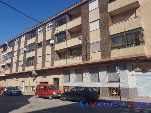 Piso en venta en Caudete, Albacete