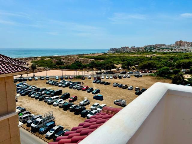 Piso en venta en La Mata, el Baix Segura / La Vega Baja