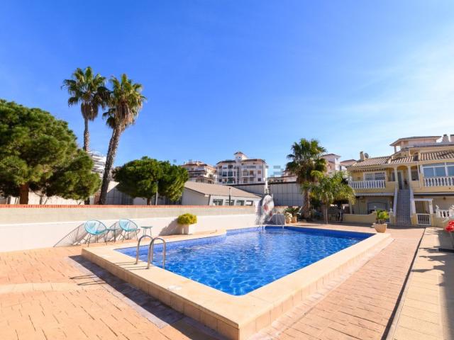 Piso en venta en La Mata, el Baix Segura / La Vega Baja