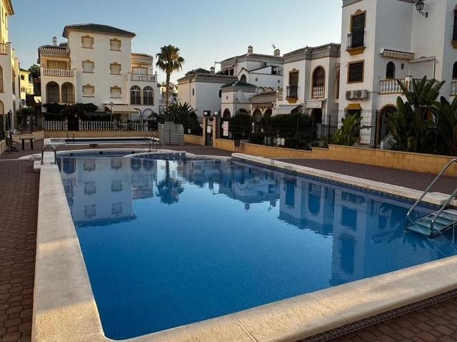 Dúplex en venta en Cabo Cervera-Playa la Mata, el Baix Segura / La Vega Baja