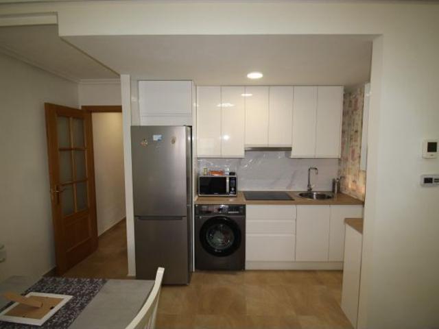 Piso en venta en Barriada Cañamares, Puertollano