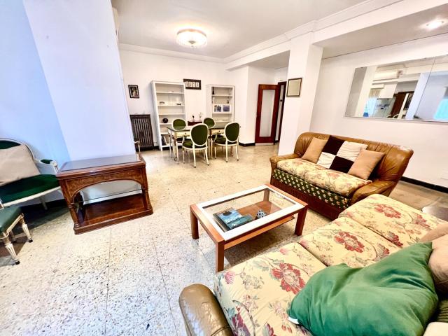 Apartamento en alquiler en Centro, Zaragoza