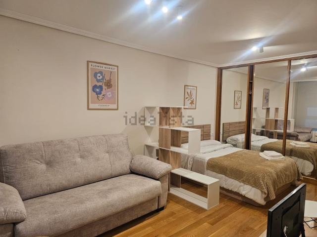 Piso en alquiler en Santiago de Vigo, Vigo