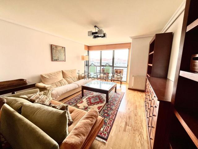 Piso en alquiler en Teis, Vigo