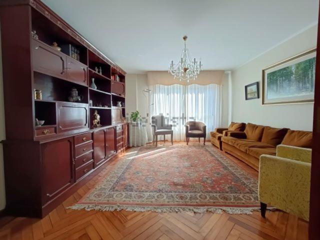 Piso en venta en Vigo, Santiago de Vigo