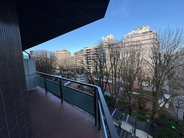 Piso en alquiler en O Berbés, Vigo