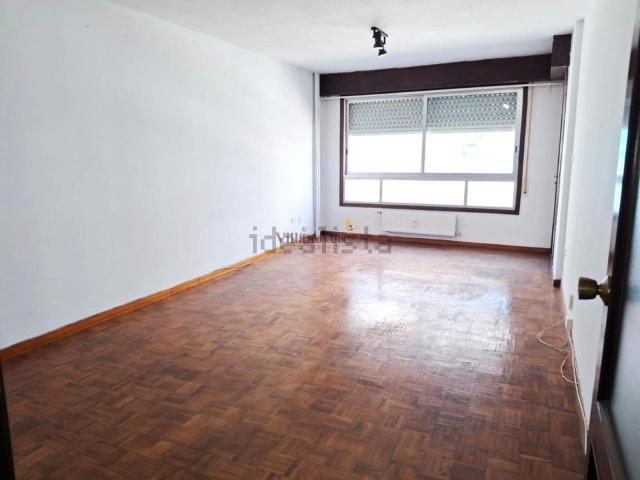 Piso en alquiler en Santiago de Vigo, Vigo