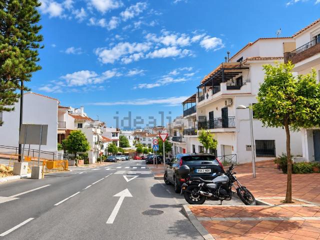 Ático en venta en La Sierrezuela, Benalmádena