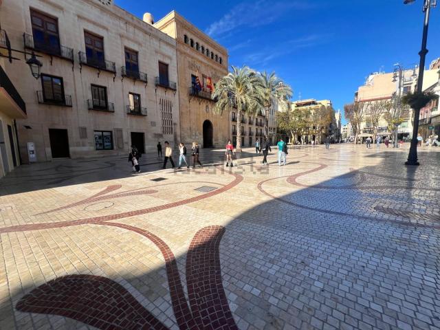 Piso en alquiler en el Raval de Santa Teresa, el Baix Vinalopó