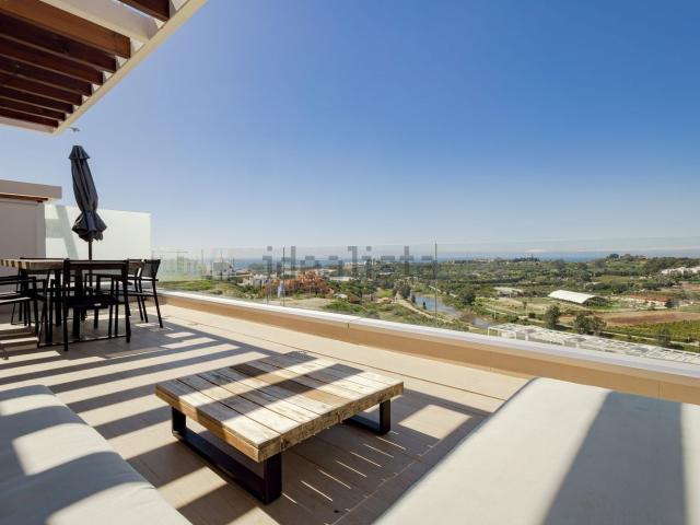 Dúplex en venta en Barriada Islas Canarias, Costa del Sol Occidental