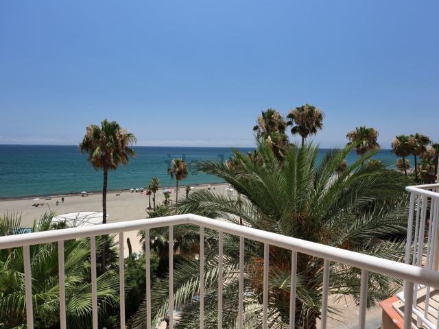 Piso en alquiler en Barriada Islas Canarias, Estepona