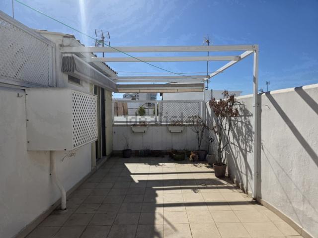 Dúplex en venta en Barriada Islas Canarias, Costa del Sol Occidental