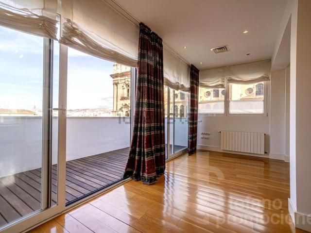 Ático en alquiler en Centro Histórico, Málaga