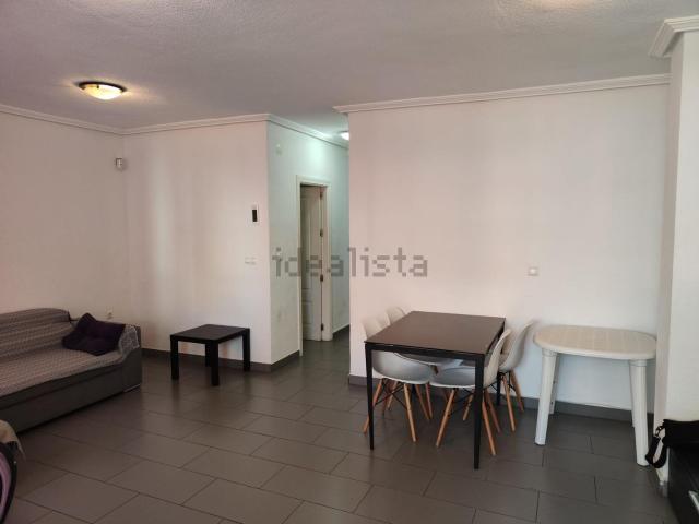 Piso en venta en Torrevieja, Alacant / Alicante