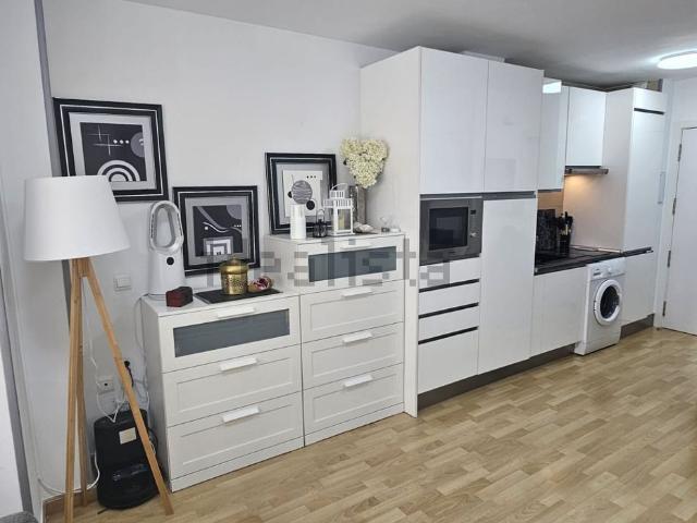 Piso en venta en Torre del Mar, La Axarquía