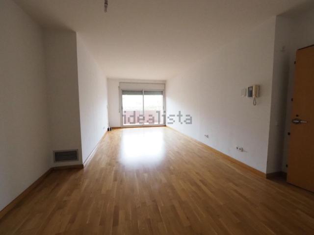 Piso en venta en Cerdanyola Del Vallès, Sant Martí