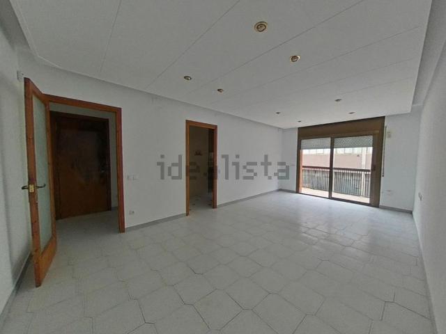 Piso en venta en Cerdanyola, Mataró