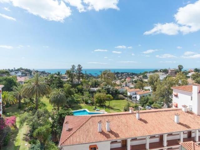 Ático en alquiler en Cerrado de Calderón, Málaga