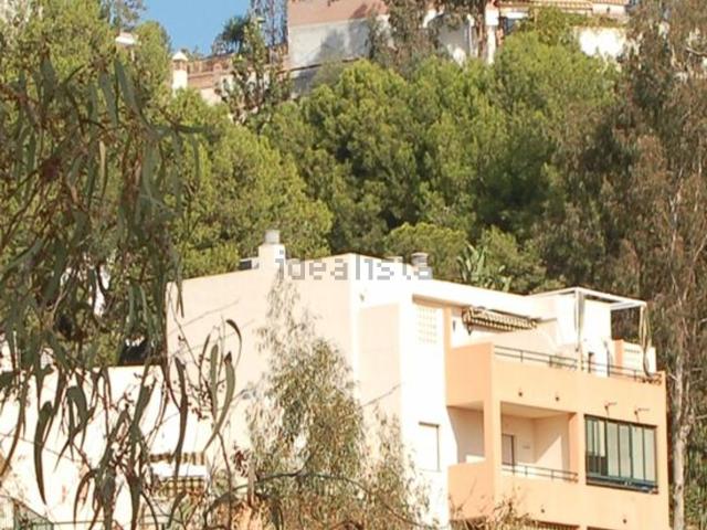 Dúplex en alquiler en Este, Málaga-Costa del Sol