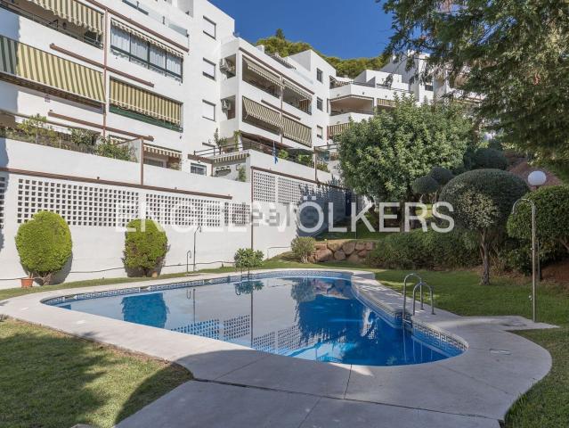 Dúplex en alquiler en Este, Málaga-Costa del Sol