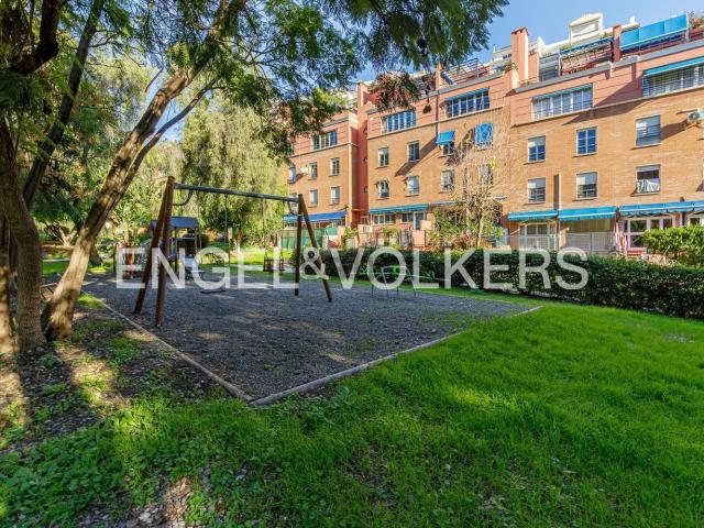 Dúplex en venta en Este, Málaga-Costa del Sol