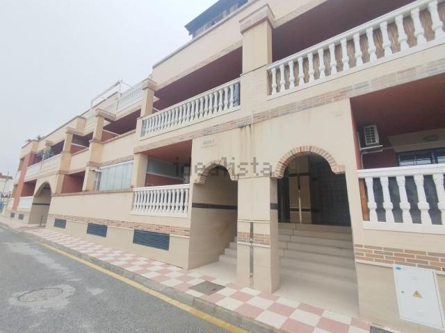 Ático en alquiler en Comarca de la Vega de Granada, Andalucía