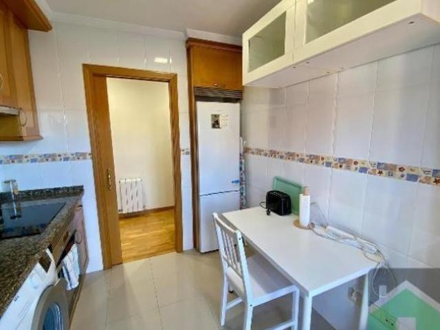 Apartamento en alquiler en Polígono de Pumarín, Gijón