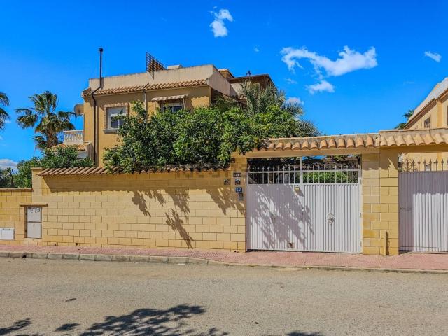 Dúplex en venta en Quesada