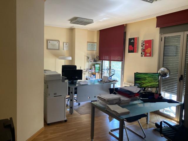 Dúplex en venta en Los Ángeles, Ciudad Real