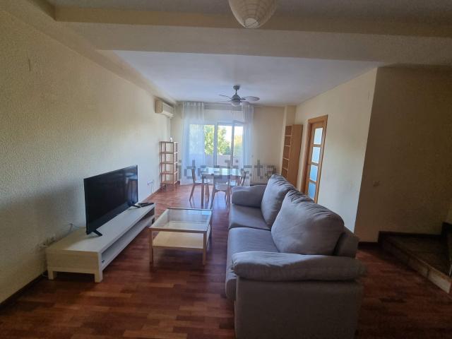 Dúplex en venta en Ciudad Real, Los Ángeles