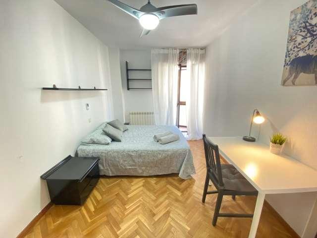 Habitación en alquiler en Tetuán, Madrid