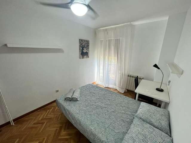 Habitación en alquiler en Tetuán, Madrid
