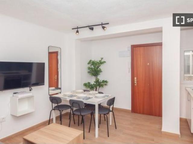 Piso en alquiler en Valencia De Las Torres, el Cabanyal - el Canyamelar