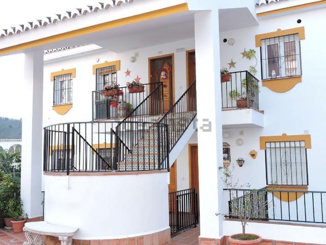 Piso en venta en Cómpeta