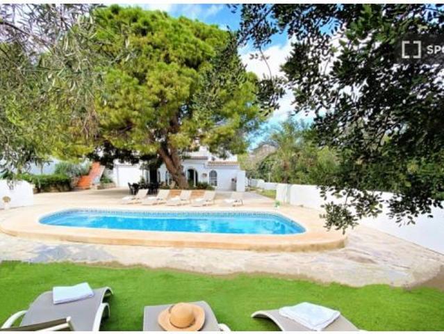 Piso en alquiler en Urbanització La Fustera-Els Carrions, Benissa