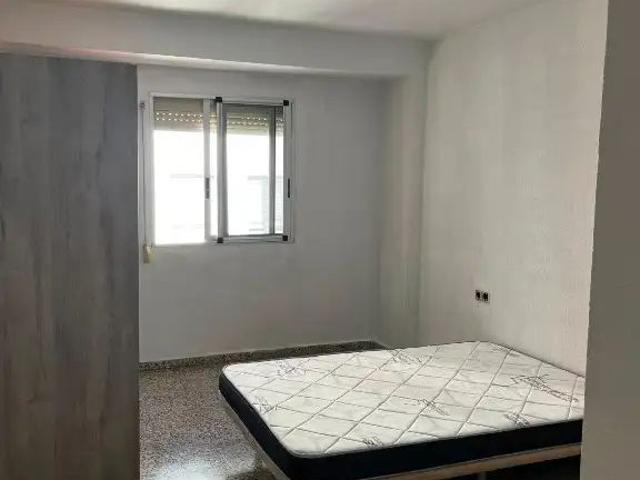 Apartamento en alquiler en Alaquàs, València / Valencia