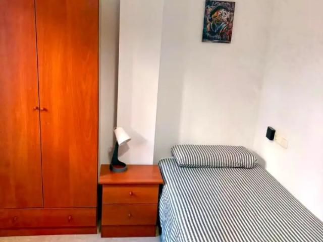 Apartamento en alquiler en Manuel, València / Valencia