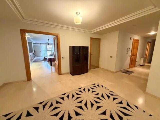 Apartamento en alquiler en Albaida, València / Valencia