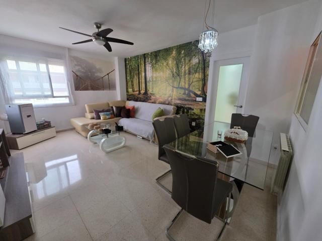 Piso en venta en Puente Tablas, Jaén