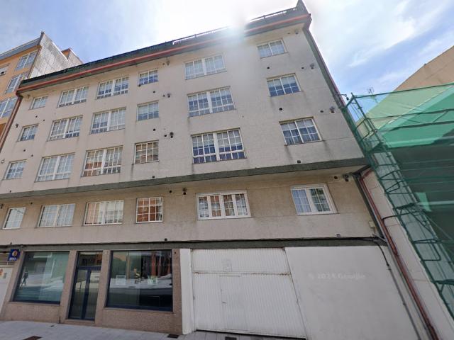 Piso en venta en Ribeira, A Barbanza