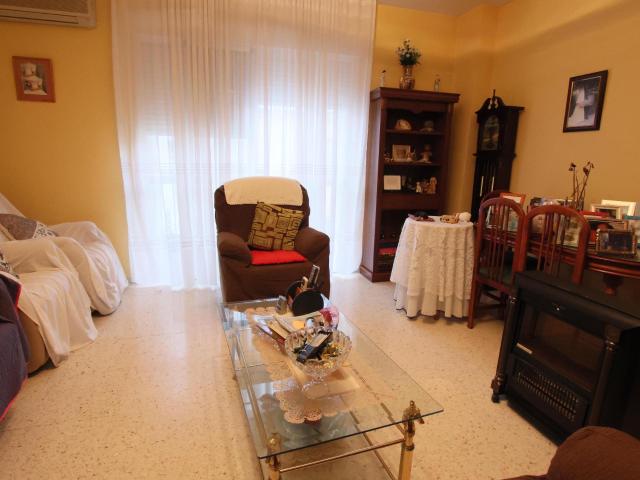 Piso en venta en Puebla De La Calzada, Extremadura