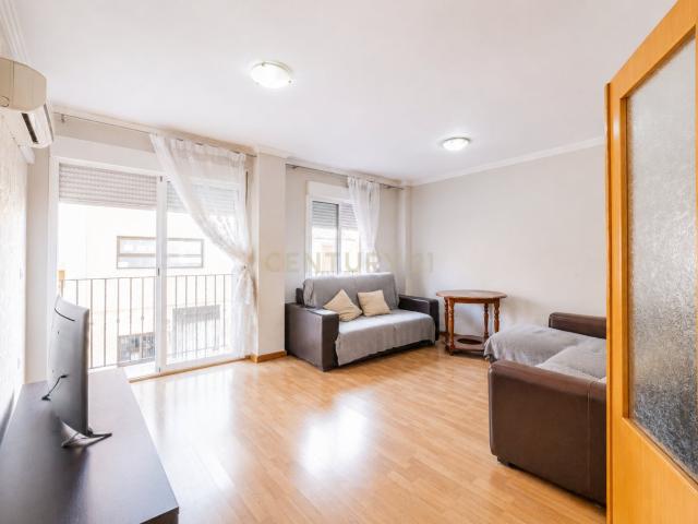 Piso en venta en la Ribera Alta, Valencia